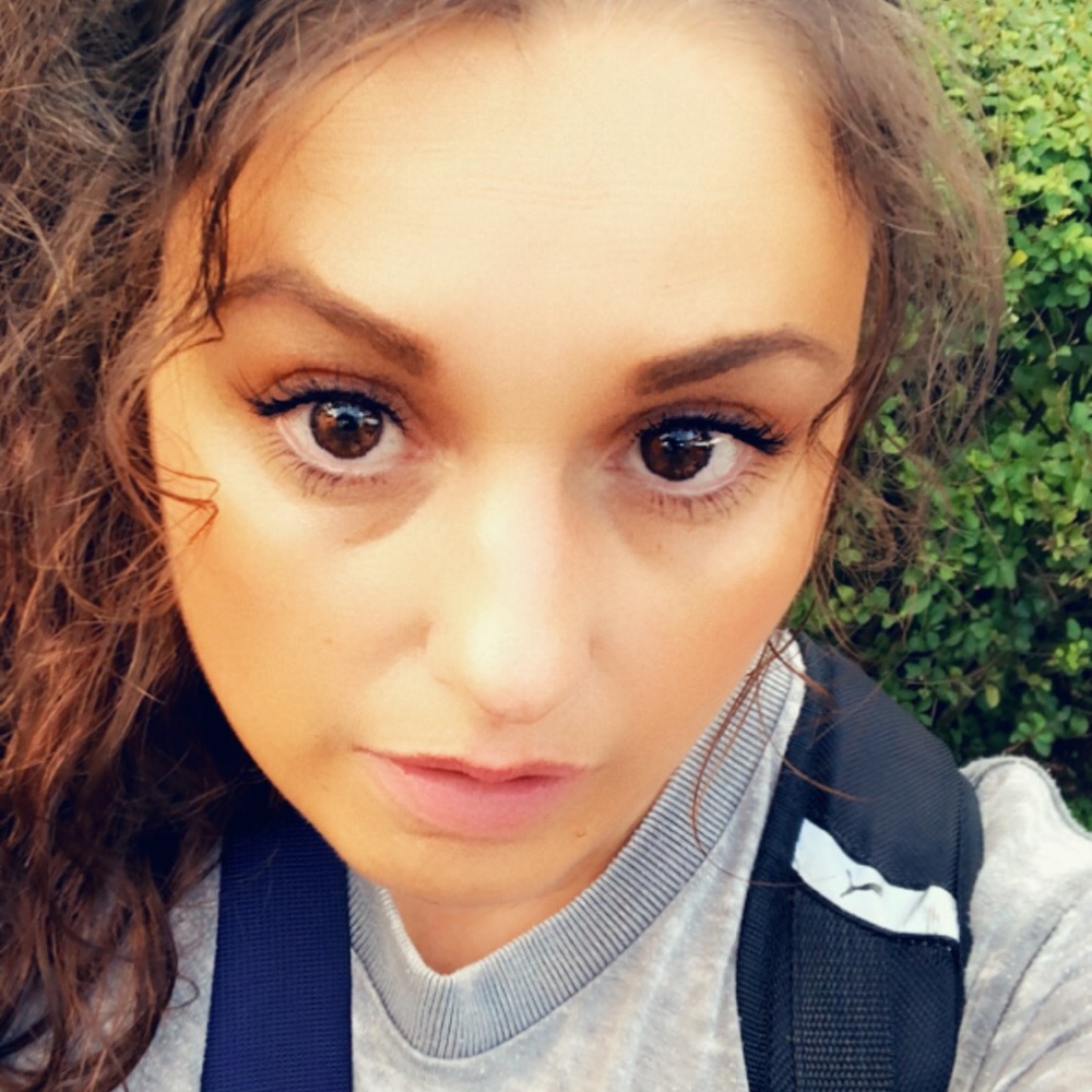 Meet your Posher, Amanda